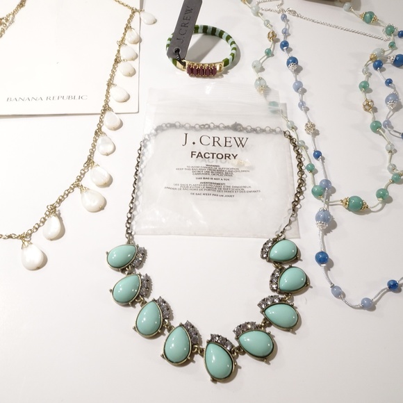 COPY - J.Crew Banana Republic Jewels Set of 5 - Picture 8 of 8